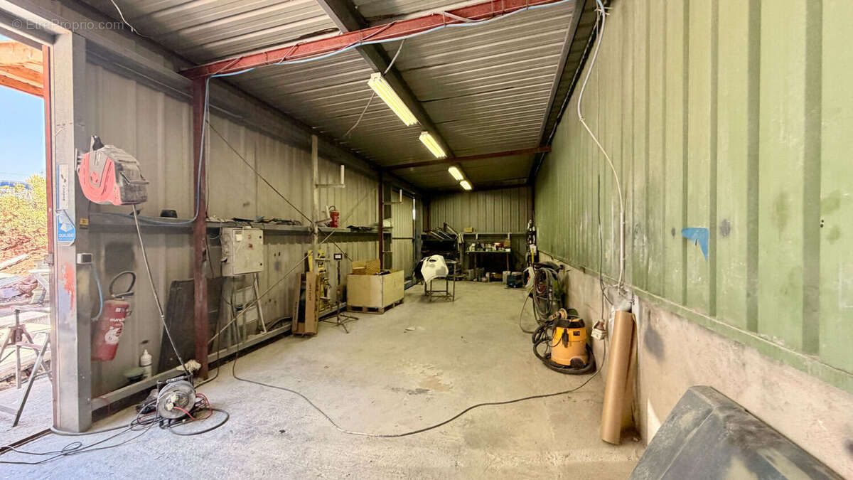 A vendre fonds de commerce garage mécanique carrosserie clés en main clientèle fidèle contrats flottes entreprises situe zone in - photo 12