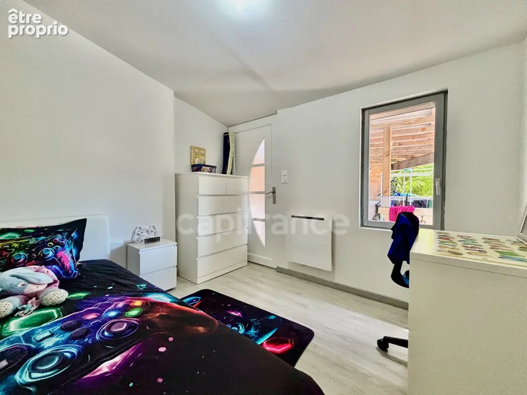 Villeneuve-lès-maguelone(34), à vendre maison rénovée p4, surface habitable 75 m2, terrasse 15 m2, proche commodités - photo 11