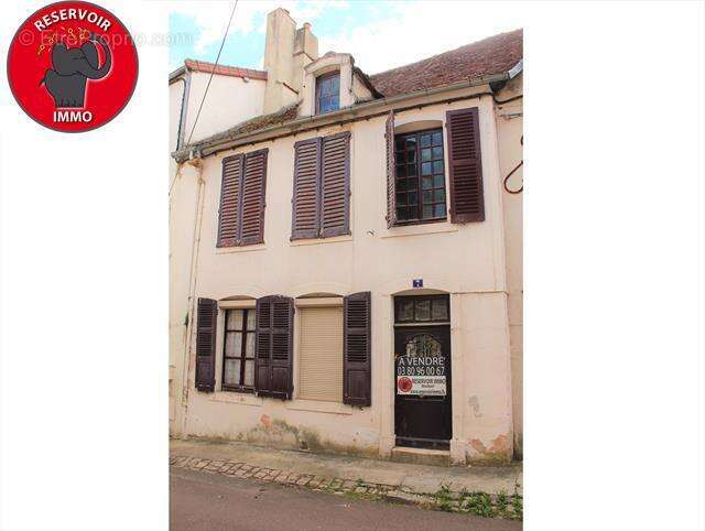 Maison à MONTBARD