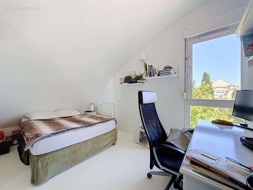 Appartement À Vendre - photo 10