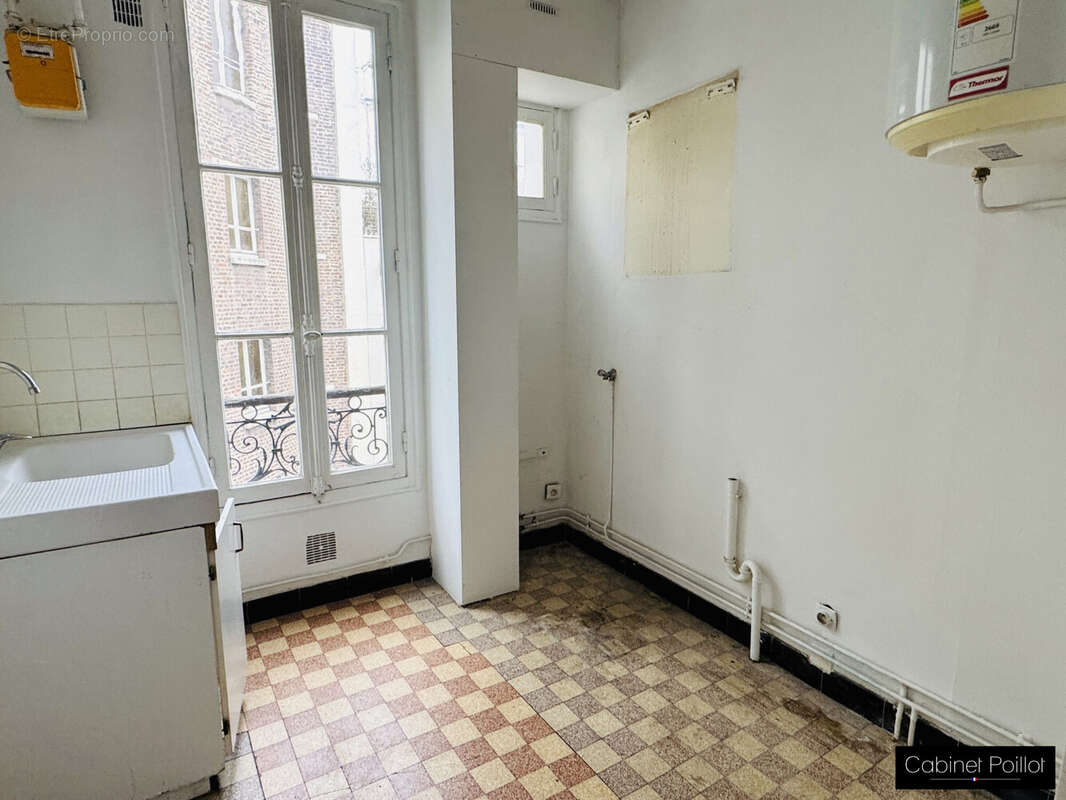 Appartement à PARIS-12E
