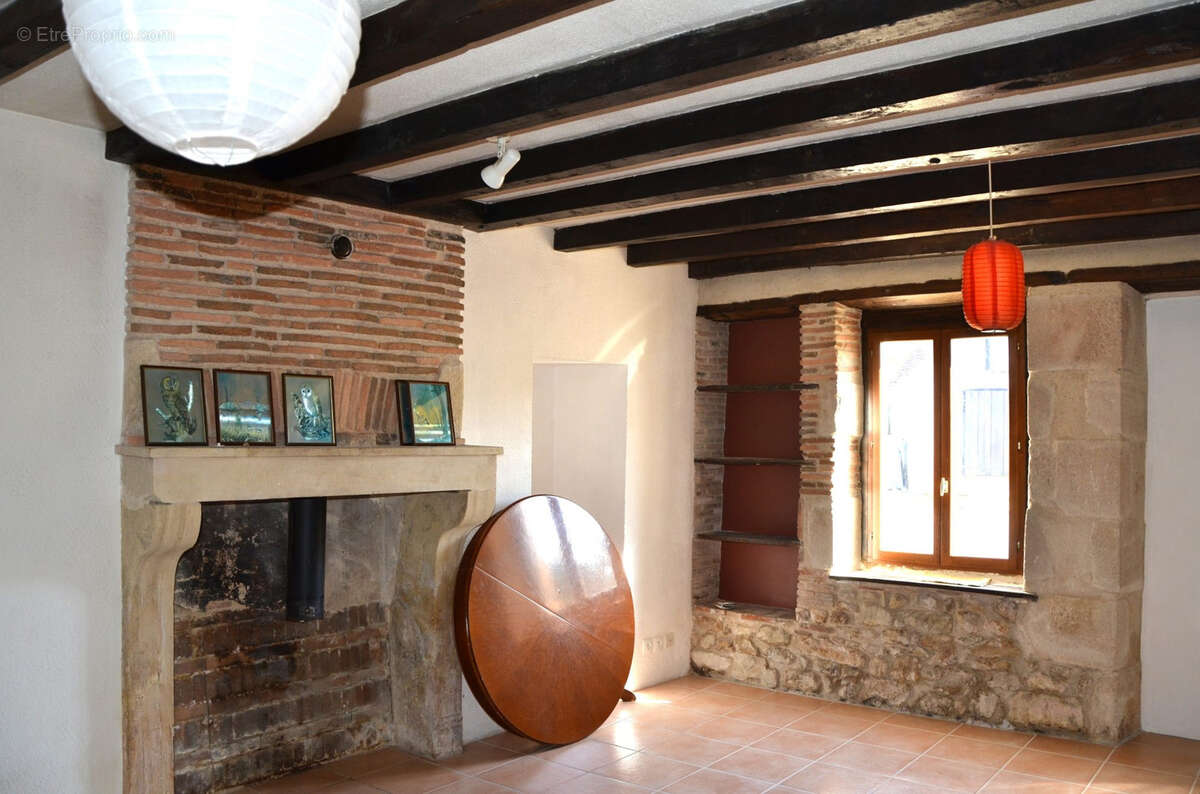 Maison à LE CHATELET