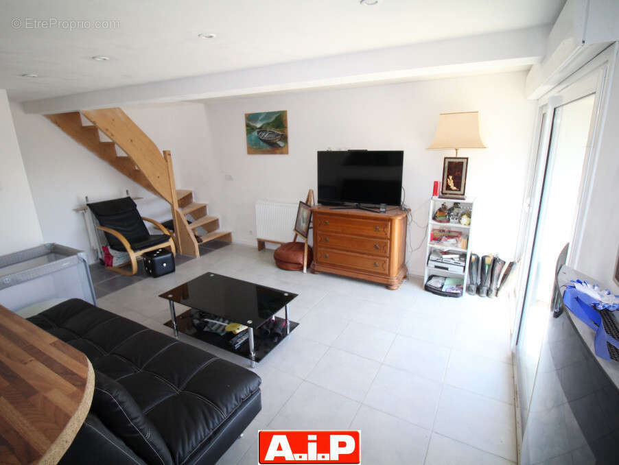 Maison à LA CHAPELLE-SAINT-LAURENT