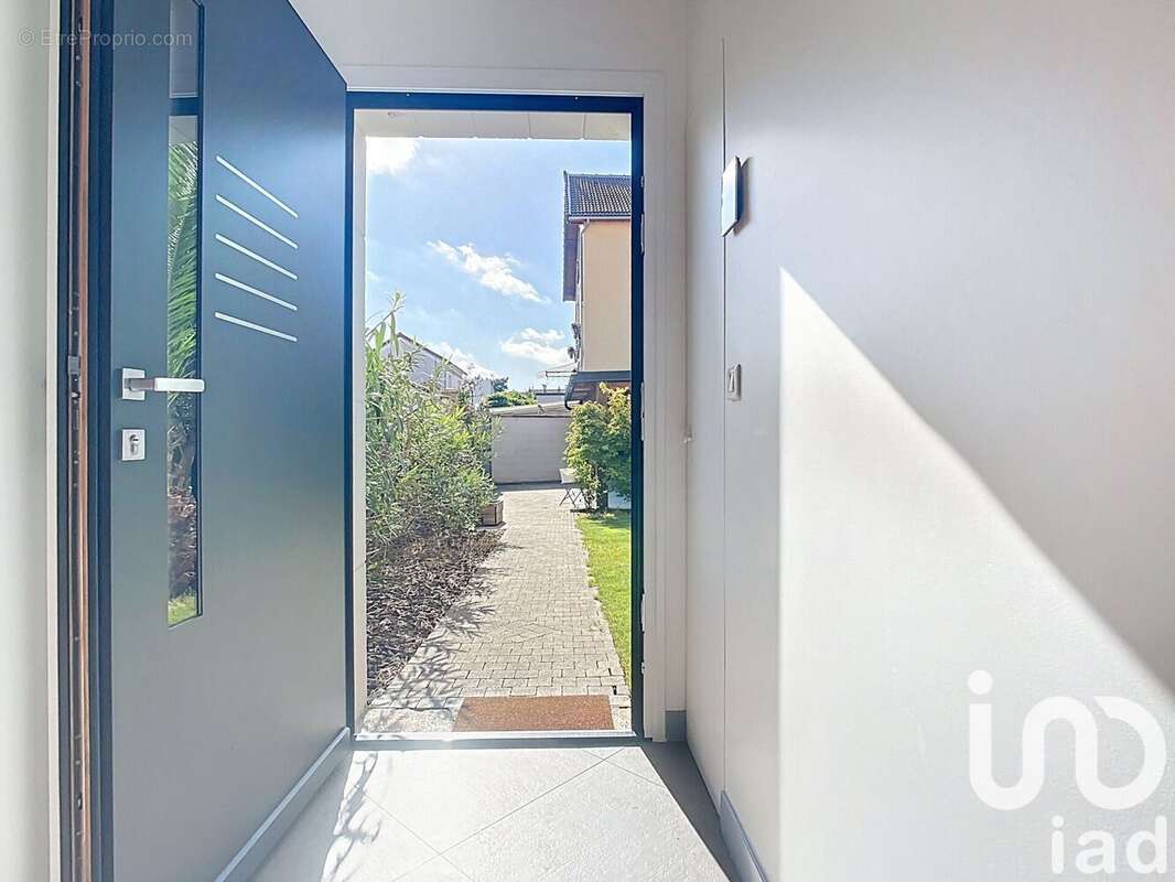 Photo 3 - Maison à COLOMBES