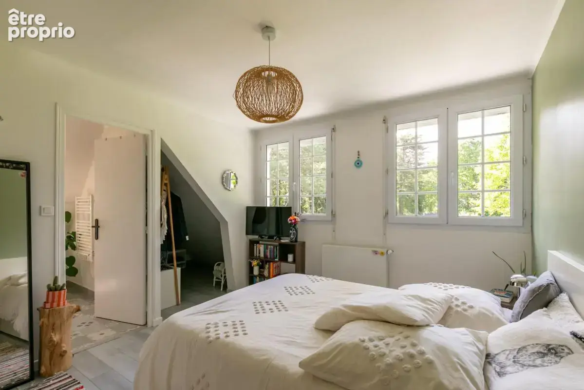 Maison 150 m2 + dépendance - photo 9