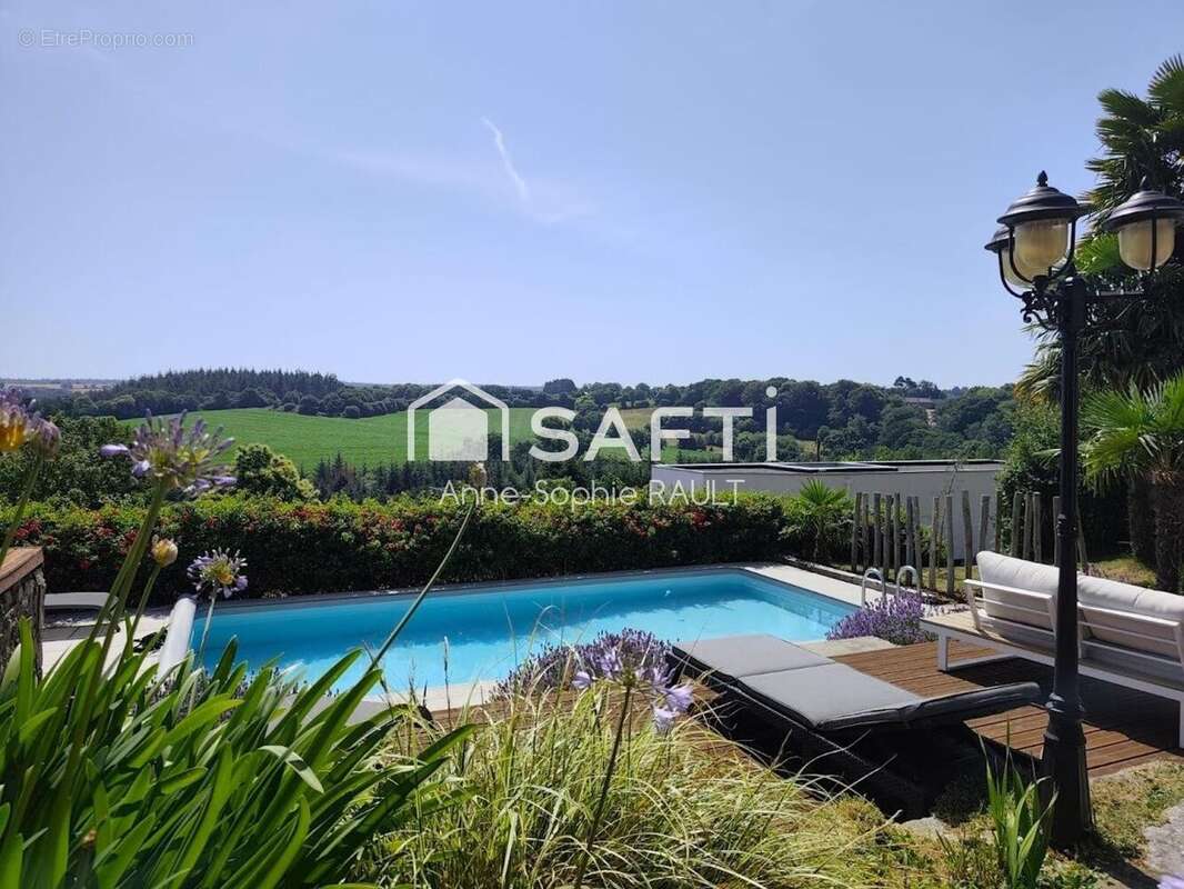 Maison 170 m² à Plaintel  - photo 2