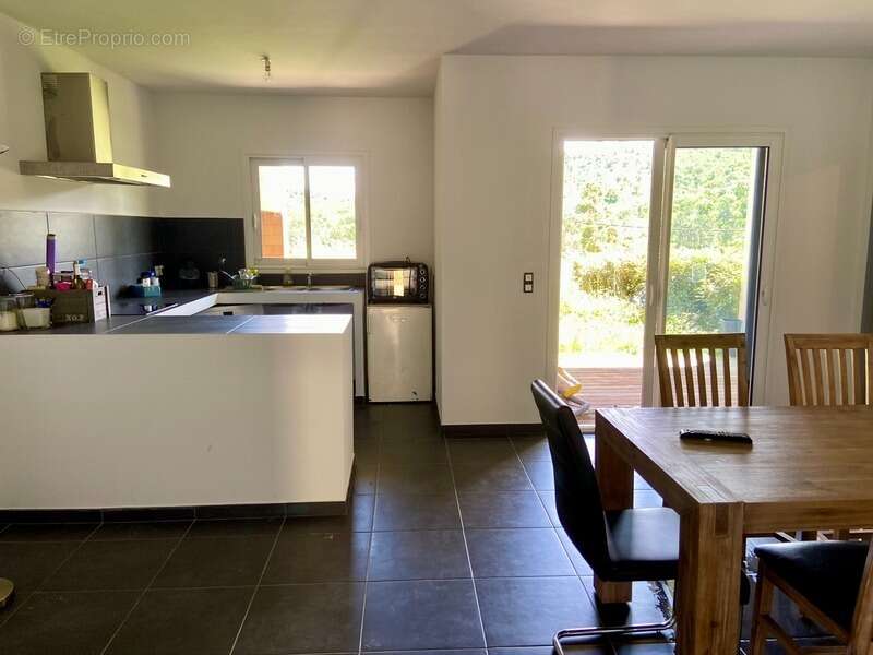 Dpt Corse (20), à vendre FAVONE appartement T3 de 53,60 m2 en rez de jardin plage à pied vue mer - photo 4