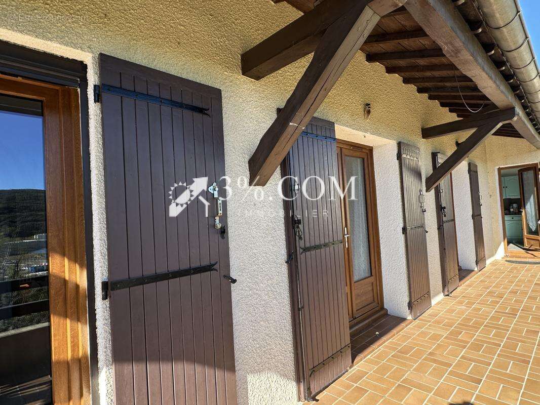 Maison à LES SALLES-DU-GARDON