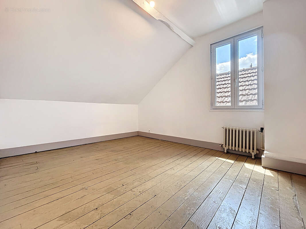 Maison à BRIVE-LA-GAILLARDE