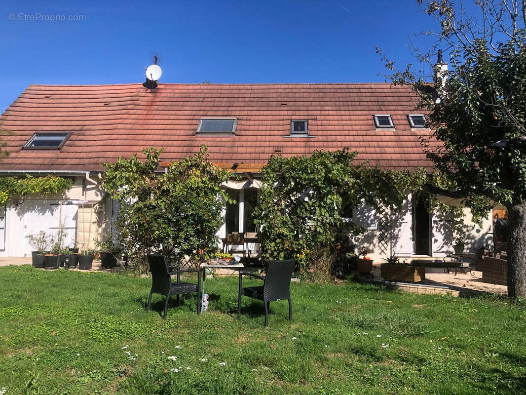 Maison à VOISENON