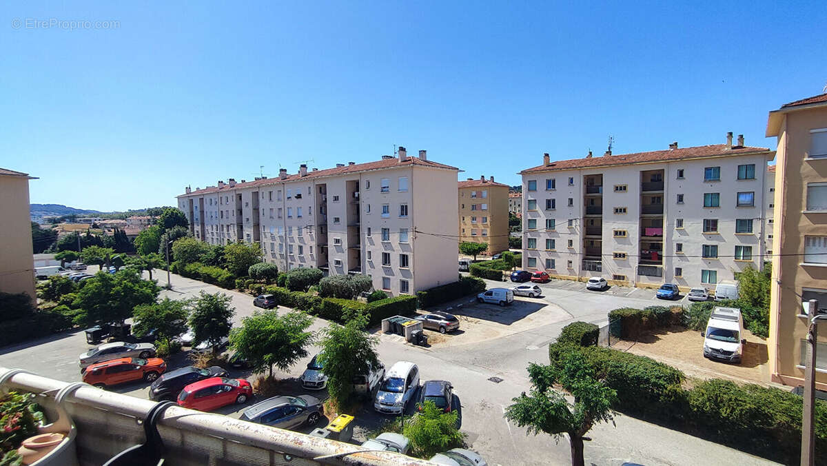 T4 La Seyne - photo 2