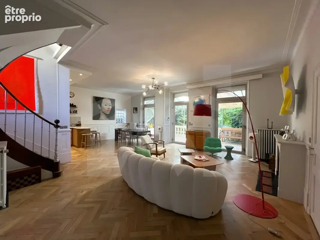 Maison de caractere en plein du quartier championnet - photo 11