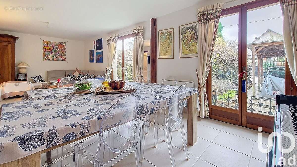 Photo 4 - Maison à SAINT-REMY-LES-CHEVREUSE