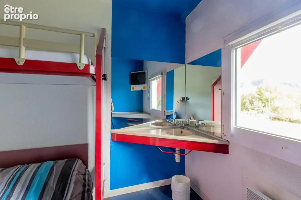 Immeuble - 916 m² - Saint-Nabord (88) - photo 7