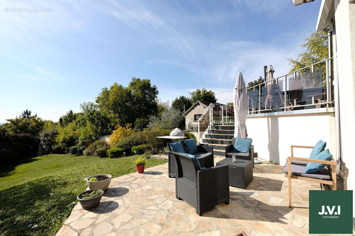 Maison à DEUIL-LA-BARRE