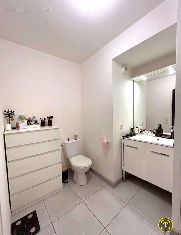 Appartement à VENISSIEUX
