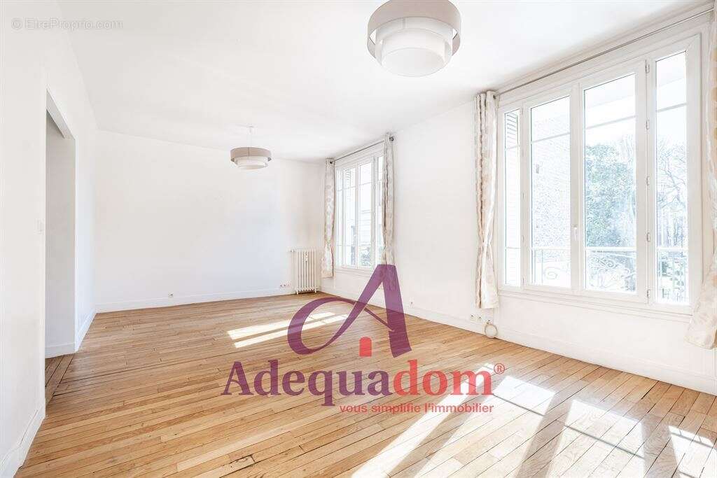 Appartement à BOIS-COLOMBES