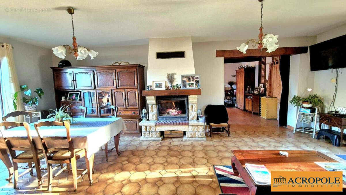 Maison à MARCILLY-EN-GAULT