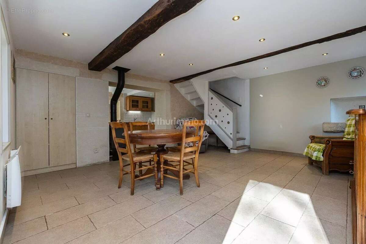 Maison à SAINT-BENOIT