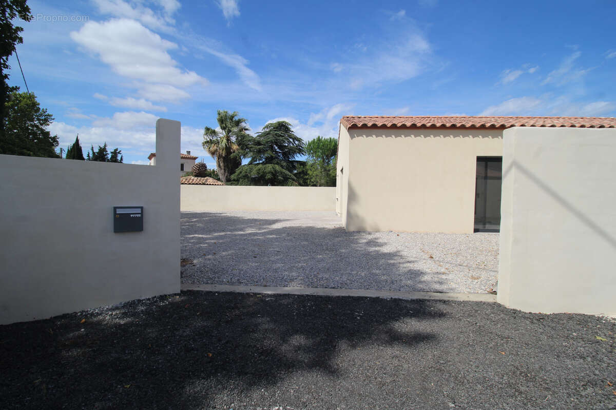 Maison à TOUROUZELLE