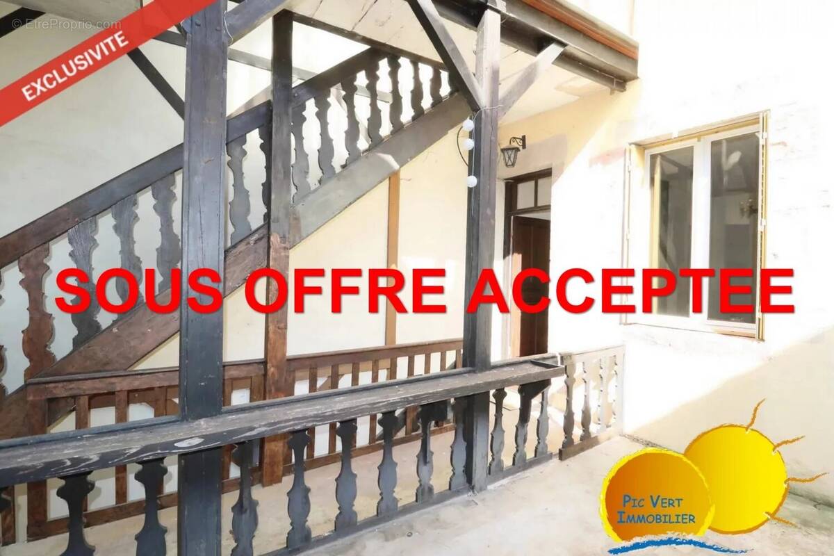 Appartement à AUXONNE