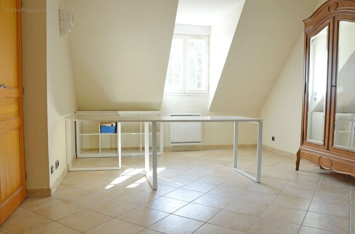 Maison à LES MOLIERES