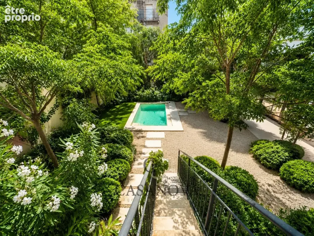 Elégante maison de ville avec jardin secret en plein coeur de Sète - photo 4