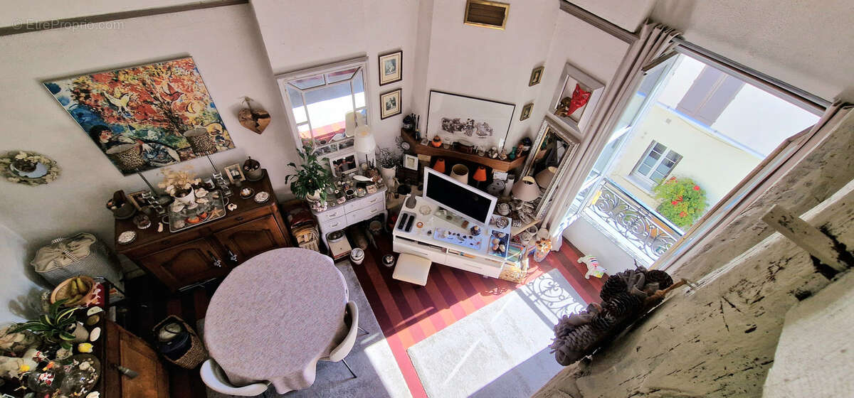 Appartement à RUEIL-MALMAISON