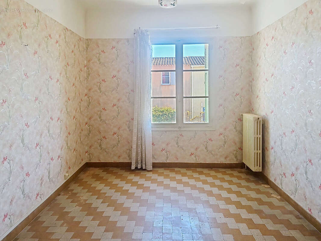 Maison à ROQUEMAURE