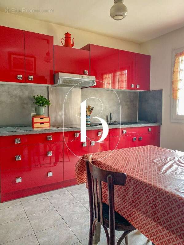 Maison 45 m² à Barjac  - photo 4