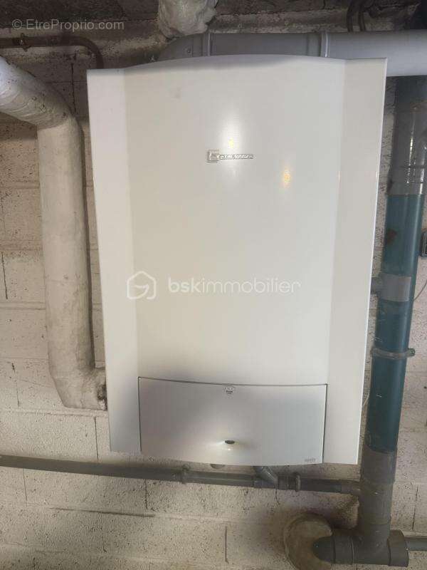 Maison à LES HAUTES-RIVIERES