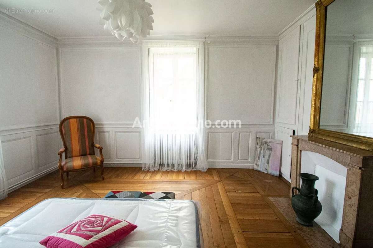 Maison 547 m² à Arc-Et-Senans  - photo 32