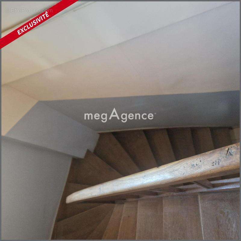 Maison à SAINT-CLAIR-DU-RHONE