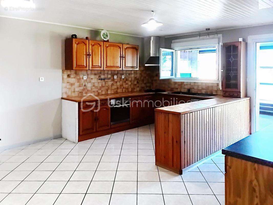 Maison de plain pied de 136 m2 sur 1 500 m2 de terrain - photo 7