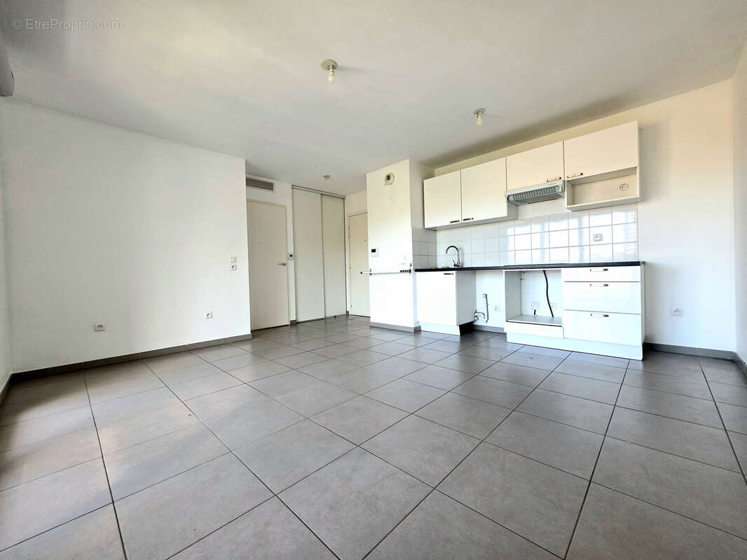 Appartement à MARSEILLE-10E
