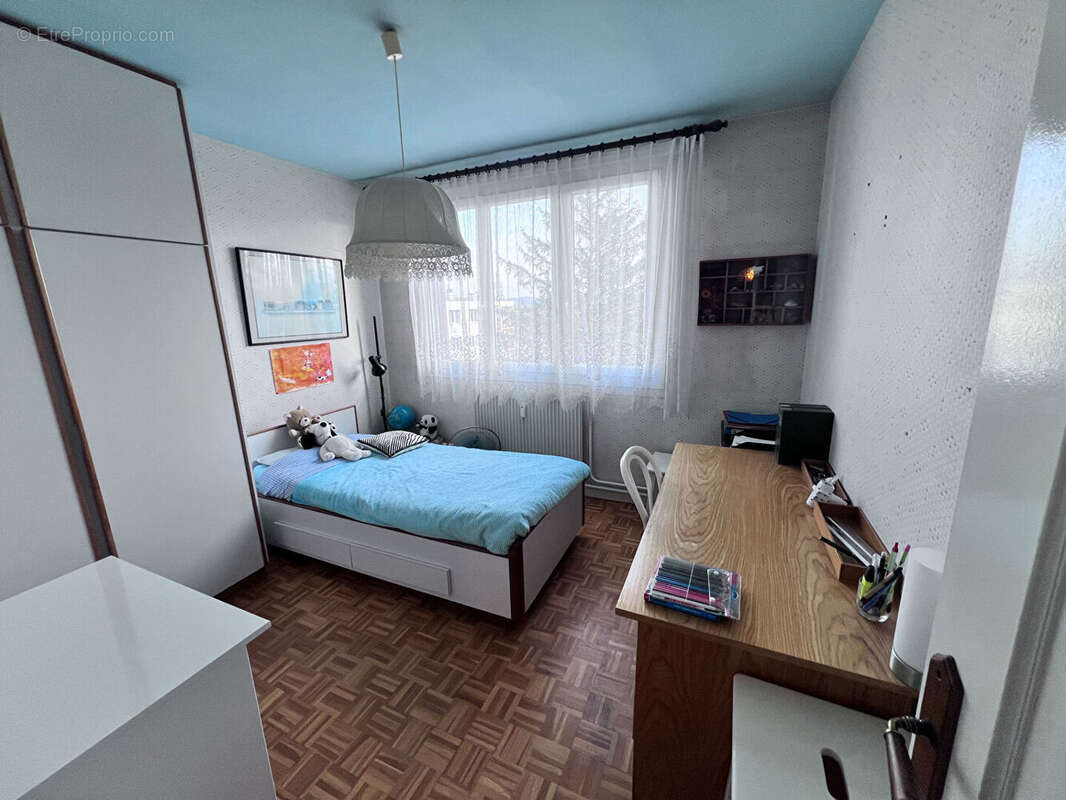 Appartement à PONT-DE-CHERUY