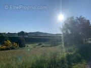 Terrain à LA CHAPELLE-D'AUREC