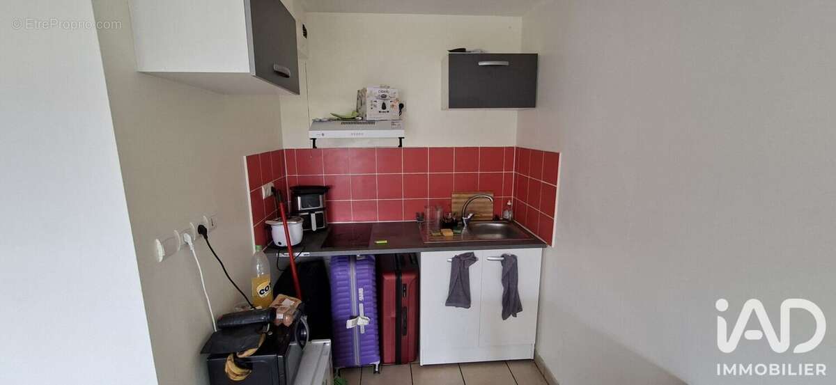 Appartement 27 m² à Le Tampon  - photo 4