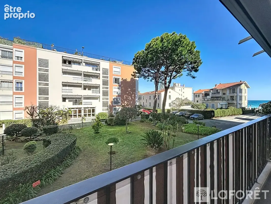 Magnifique appartement de 3 pièces - 72m² - cave - A deux pas des plages de Carnoles - RCM - photo 8