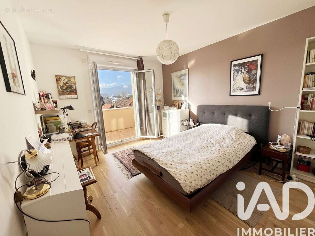 Photo 9 - Appartement à SAINT-GENIS-POUILLY