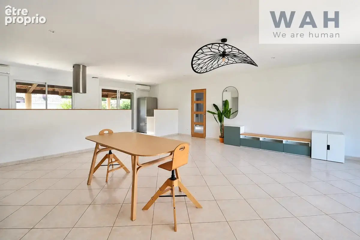 Maison familiale - 192 m2 avec 6 chambres sur 1 431 m2 de terrain   Combas - photo 7