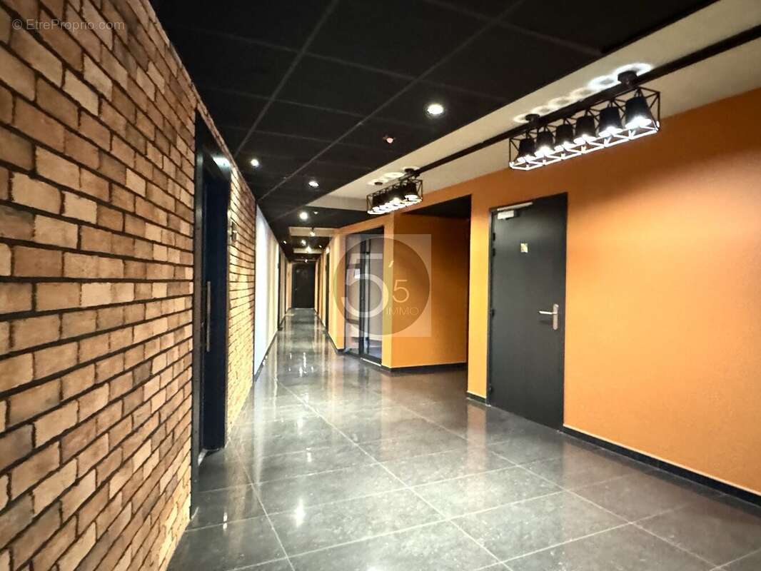 Appartement à LATTES