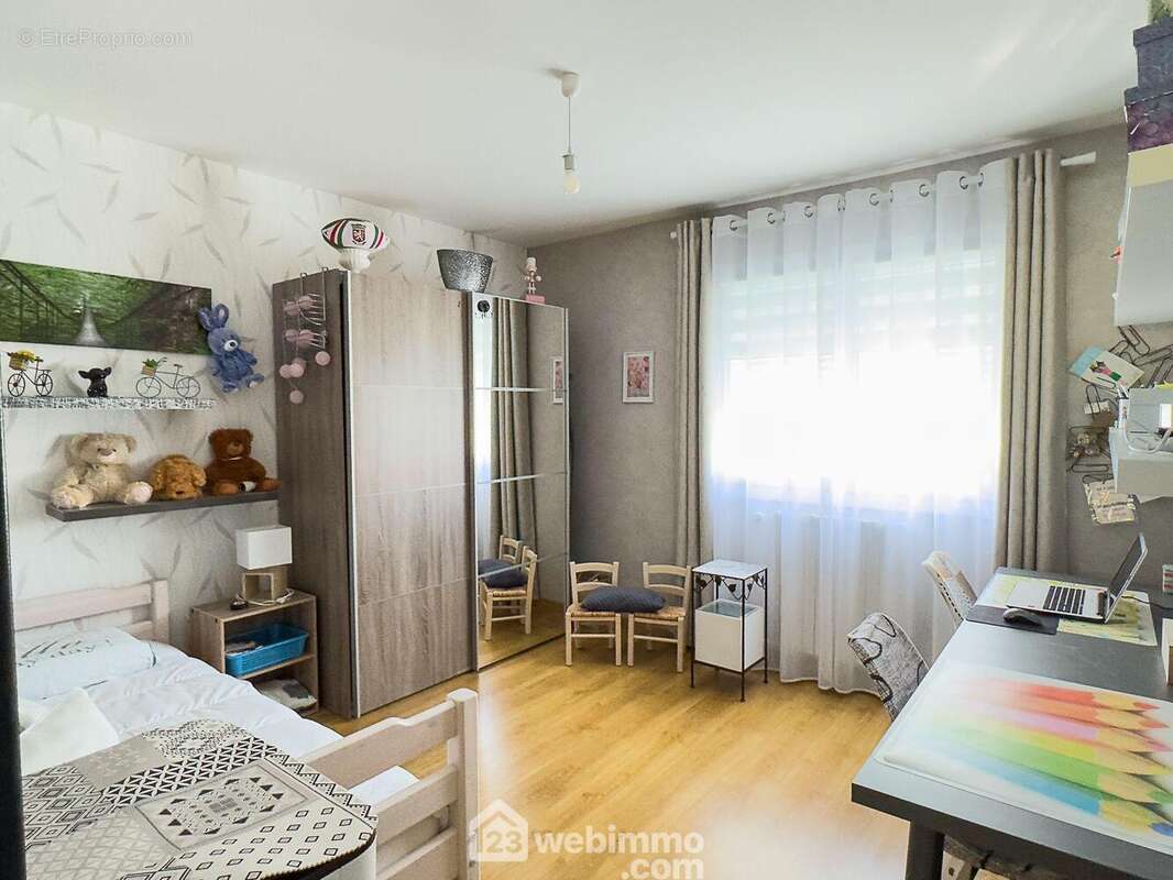 Maison 98 m² à Cholet  - photo 8