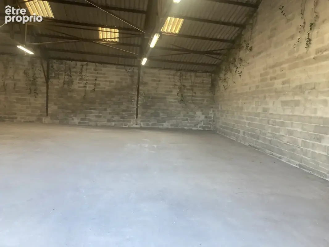 Commerce 282 m² à vendre à La Roche-Chalais (24490) - photo 4