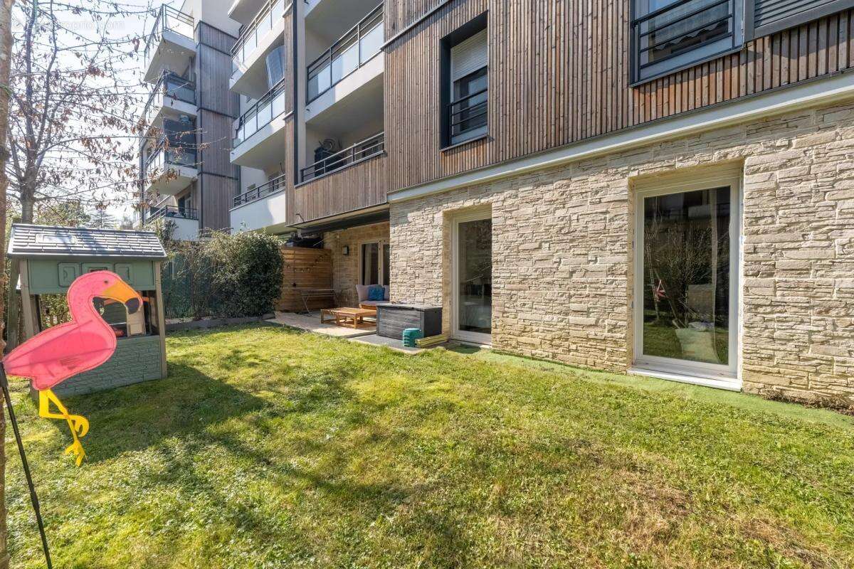 Appartement à MAUREPAS