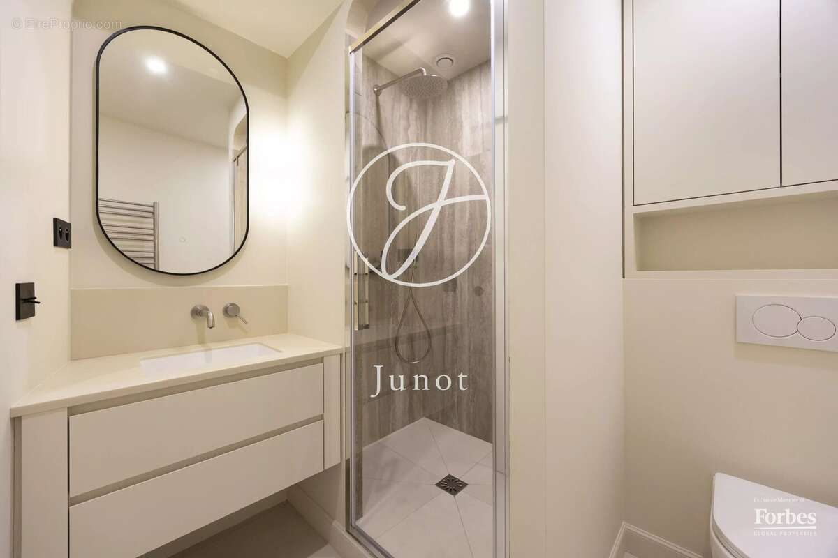 Appartement à PARIS-4E