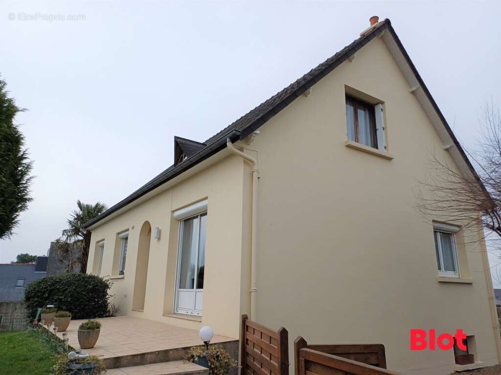 Maison à LOUVIGNE-DE-BAIS