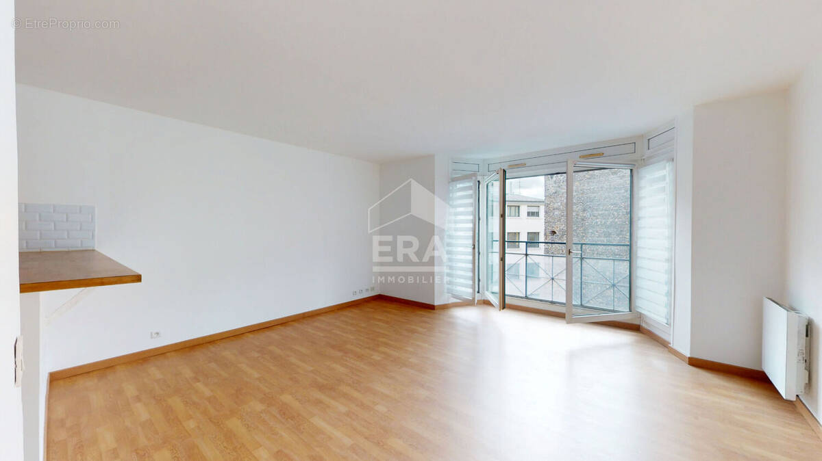 Appartement à PARIS-19E