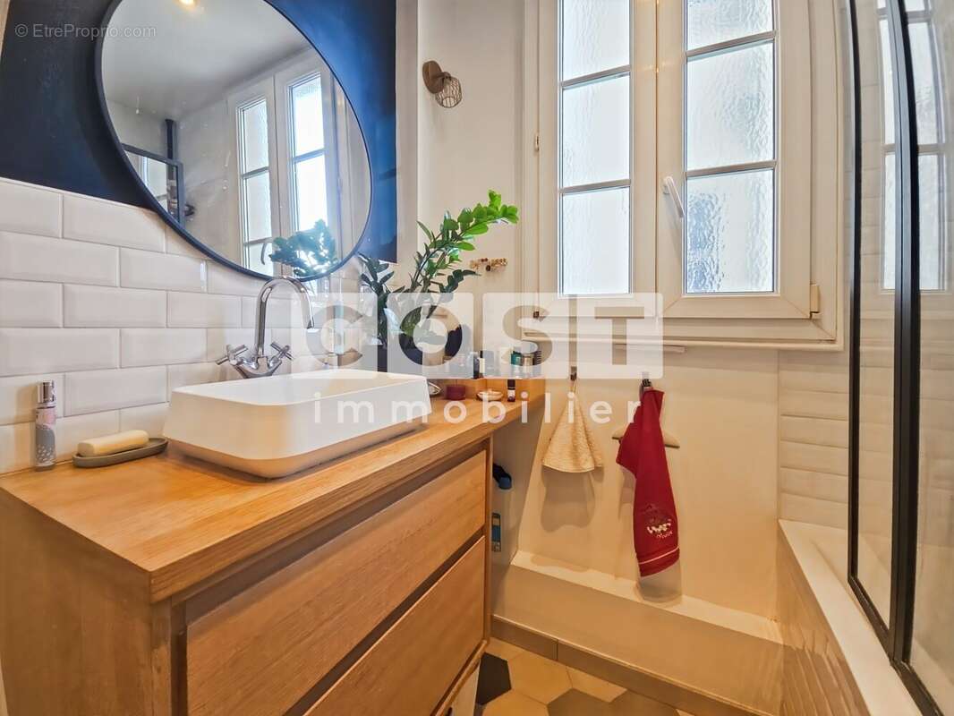 Appartement à ASNIERES-SUR-SEINE