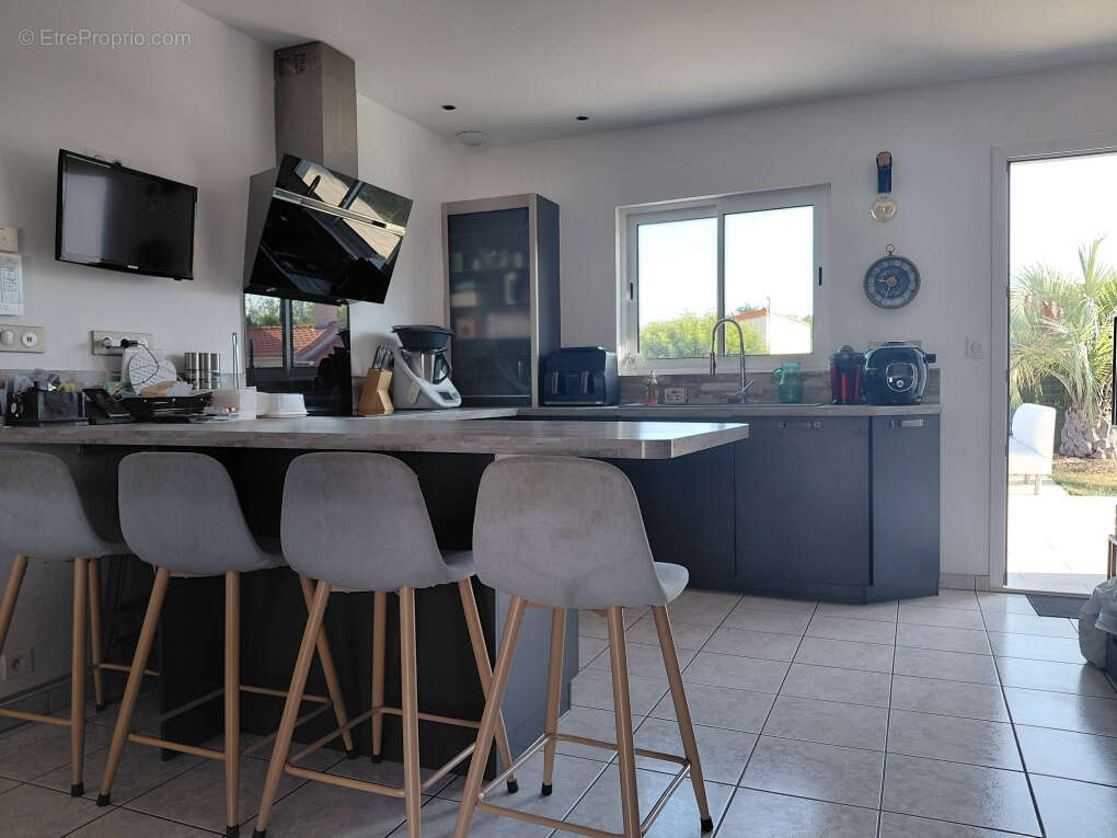 Ensemble immobilier - photo 6